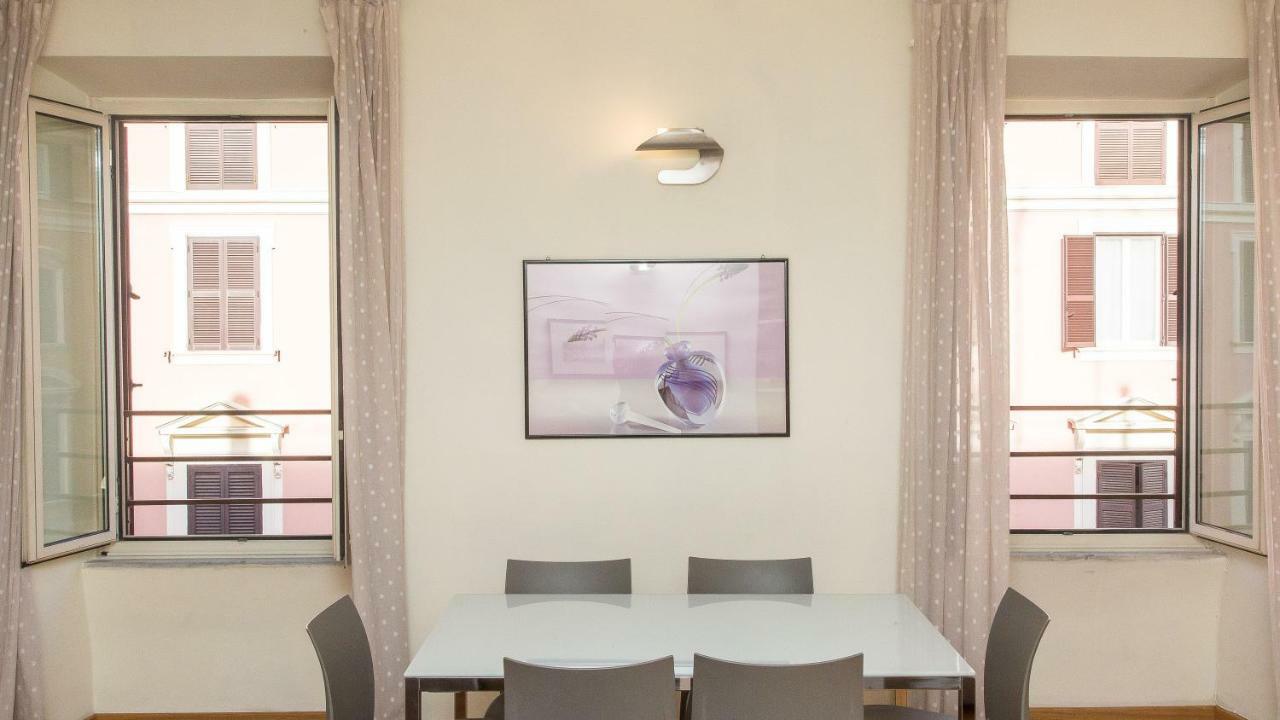 In Vatican Deluxe Apartment *